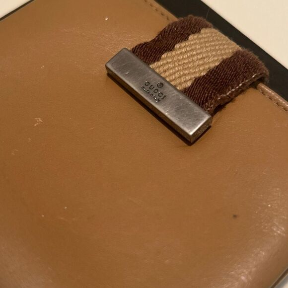 Gucci Compact Bifold Wallet Camel Tan Leather Stripe Flap Neutral Luxury Preppy - Picture 5 of 12